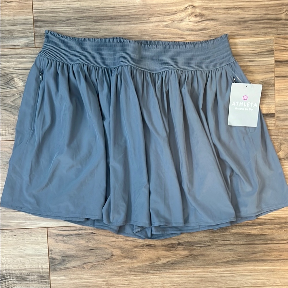 New with tags Athleta Women’s Gray Skort Shorts Size large